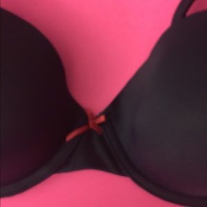 Tommy Hilfiger Intimates & Sleepwear - TOMMY HILFIGER 34C Tommy Hilfiger Intimates & Sleepwear - TOMMY HILFIGER 34C